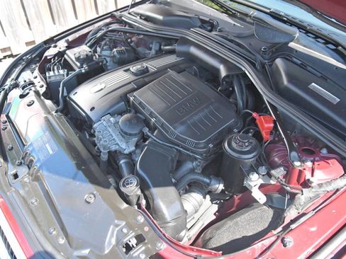 Used 2009 BMW 535i xDrive Sedan image 16