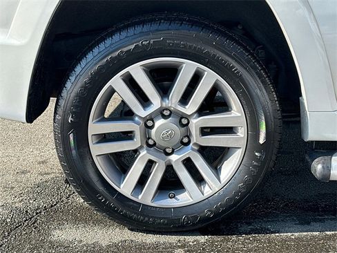 Used 2011 Toyota 4Runner Limited image 6