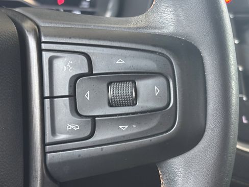 Used 2022 GMC Yukon AT4 image 13