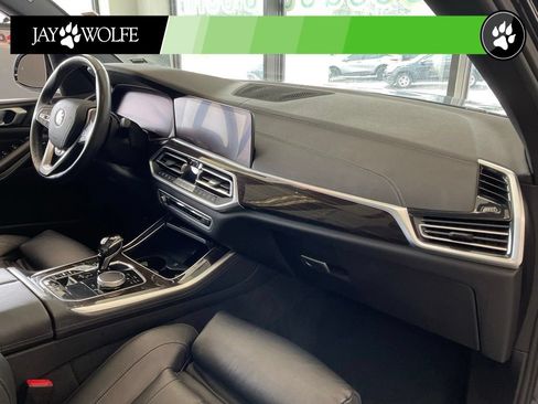Used 2019 BMW X5 xDrive40i w/ Convenience Package AWD/4WD image 19