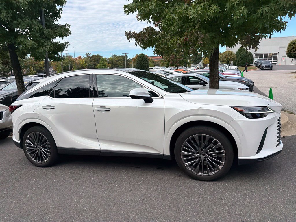 Certified 2025 Lexus RX 450h AWD w/ Convenience Package image 11