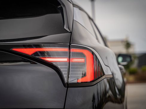 Used 2026 Kia Sportage LX w/ LX Convenience Package image 14