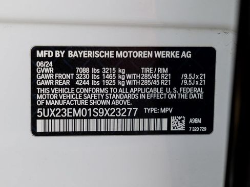 Used 2025 BMW X7 xDrive40i w/ Premium Package AWD/4WD image 70