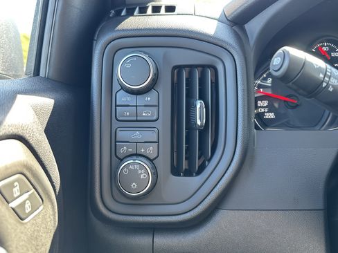 New 2026 Chevrolet Silverado 1500 Custom image 22