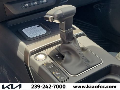 New 2027 Kia Seltos S FWD image 30