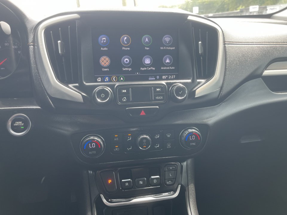 Used 2021 GMC Terrain SLE w/ Driver Convenience Package FWD image 16