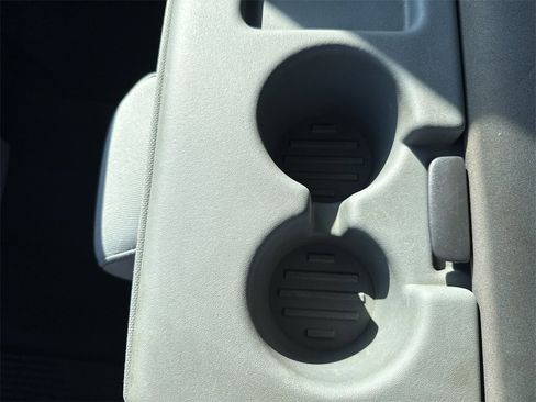 Used 2011 Ford F250 XLT image 30