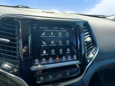 Used 2021 Jeep Cherokee Limited w/ Mopar Interior Package AWD/4WD image 13