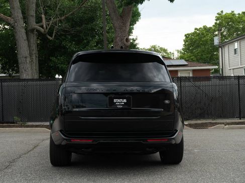 Used 2023 Land Rover Range Rover Long Wheelbase Autobiography AWD/4WD image 9