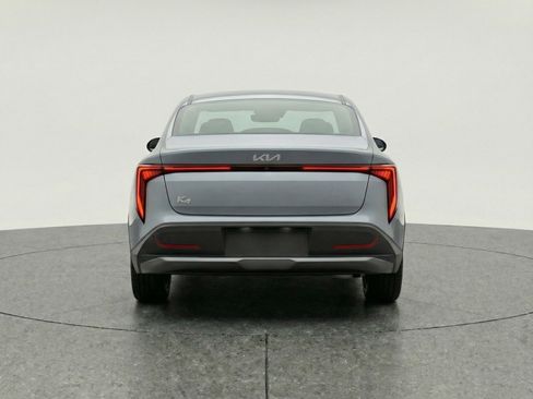Used 2025 Kia K4 FWD image 7
