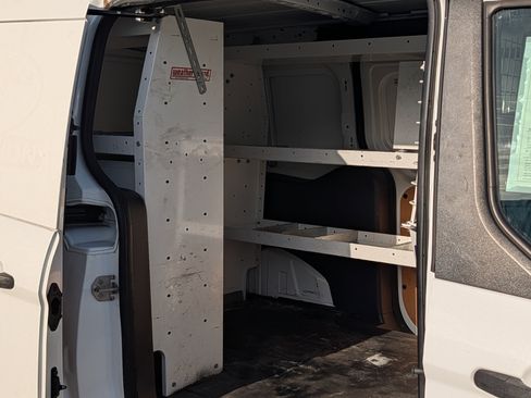 Used 2017 Ford Transit Connect XL image 15