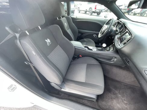 Used 2019 Dodge Challenger R/T Scat Pack RWD image 27