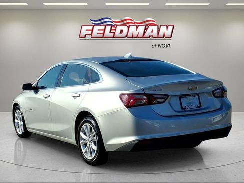 Used 2022 Chevrolet Malibu LT FWD image 3