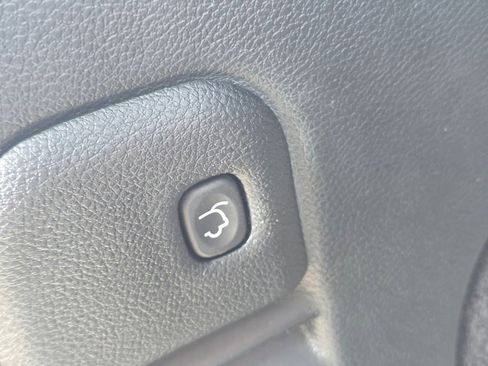 Used 2018 Jeep Grand Cherokee High Altitude image 25