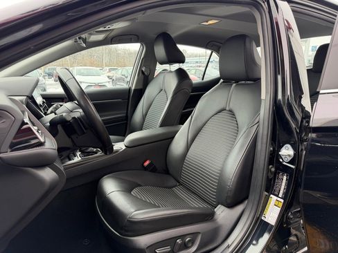 Certified 2023 Toyota Camry SE image 12