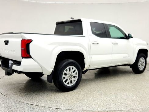 Used 2024 Toyota Tacoma SR5 image 5