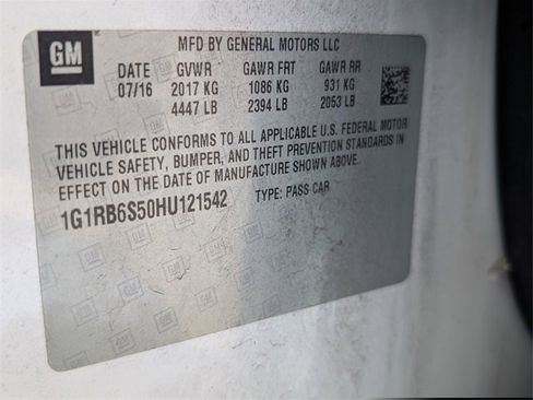 Used 2017 Chevrolet Volt Premier w/ Driver Confidence II Package image 26