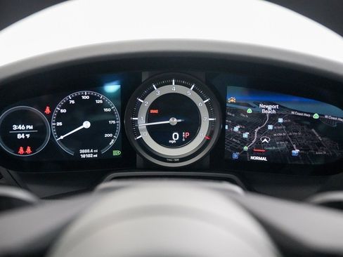 Used 2022 Porsche 911 Carrera image 18