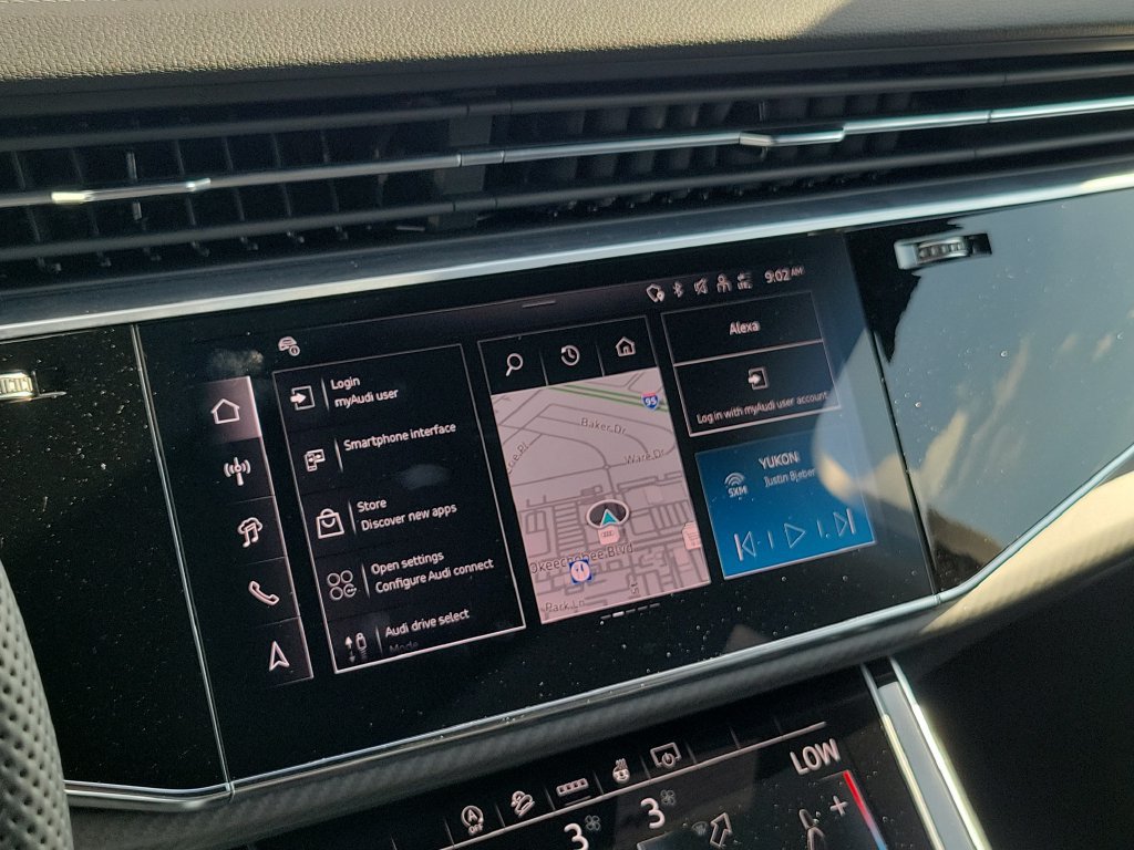 New 2026 Audi SQ7 Premium Plus AWD/4WD image 11