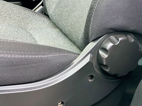 Used 2023 RAM ProMaster 2500 image 15