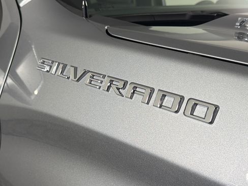 Certified 2025 Chevrolet Silverado 1500 LT RWD image 38