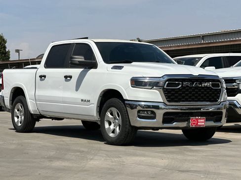 Used 2025 RAM 1500 Big Horn AWD/4WD image 10