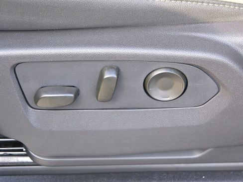 Used 2026 Chevrolet Suburban Premier w/ Sun And Tow Package image 24