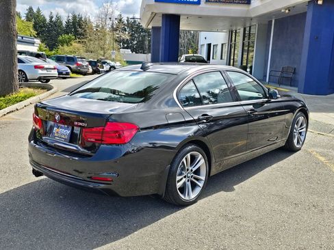 Used 2018 BMW 330i xDrive Sedan image 8