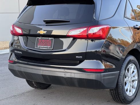 Used 2019 Chevrolet Equinox LS w/ LS Convenience Package image 37