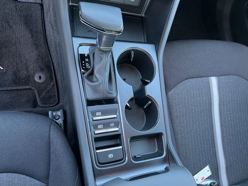 Certified 2025 Hyundai Sonata SE image 35