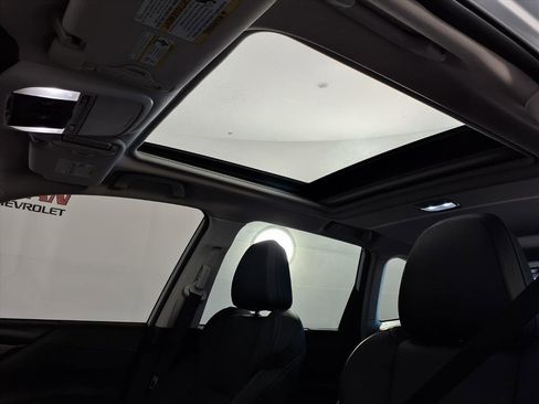 Used 2023 Subaru Forester Limited image 8