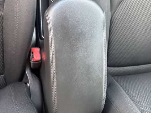 Used 2020 Jeep Renegade Altitude FWD image 34