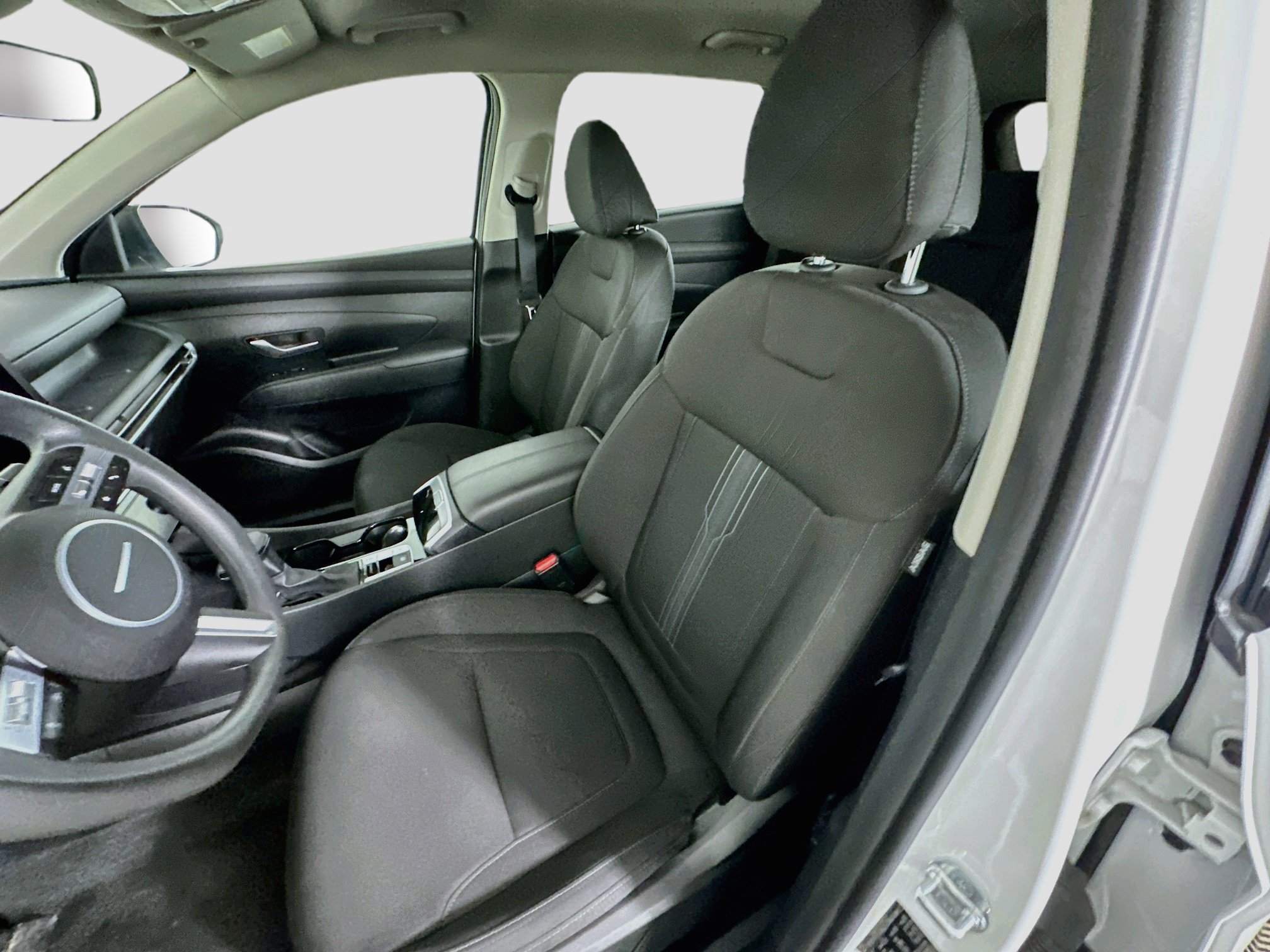 Used 2026 Hyundai Tucson SEL Plus FWD image 13