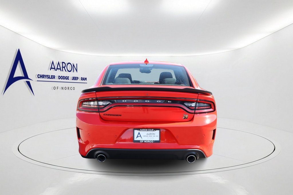 Certified 2022 Dodge Charger Scat Pack w/ Navigation & Travel Group RWD image 5