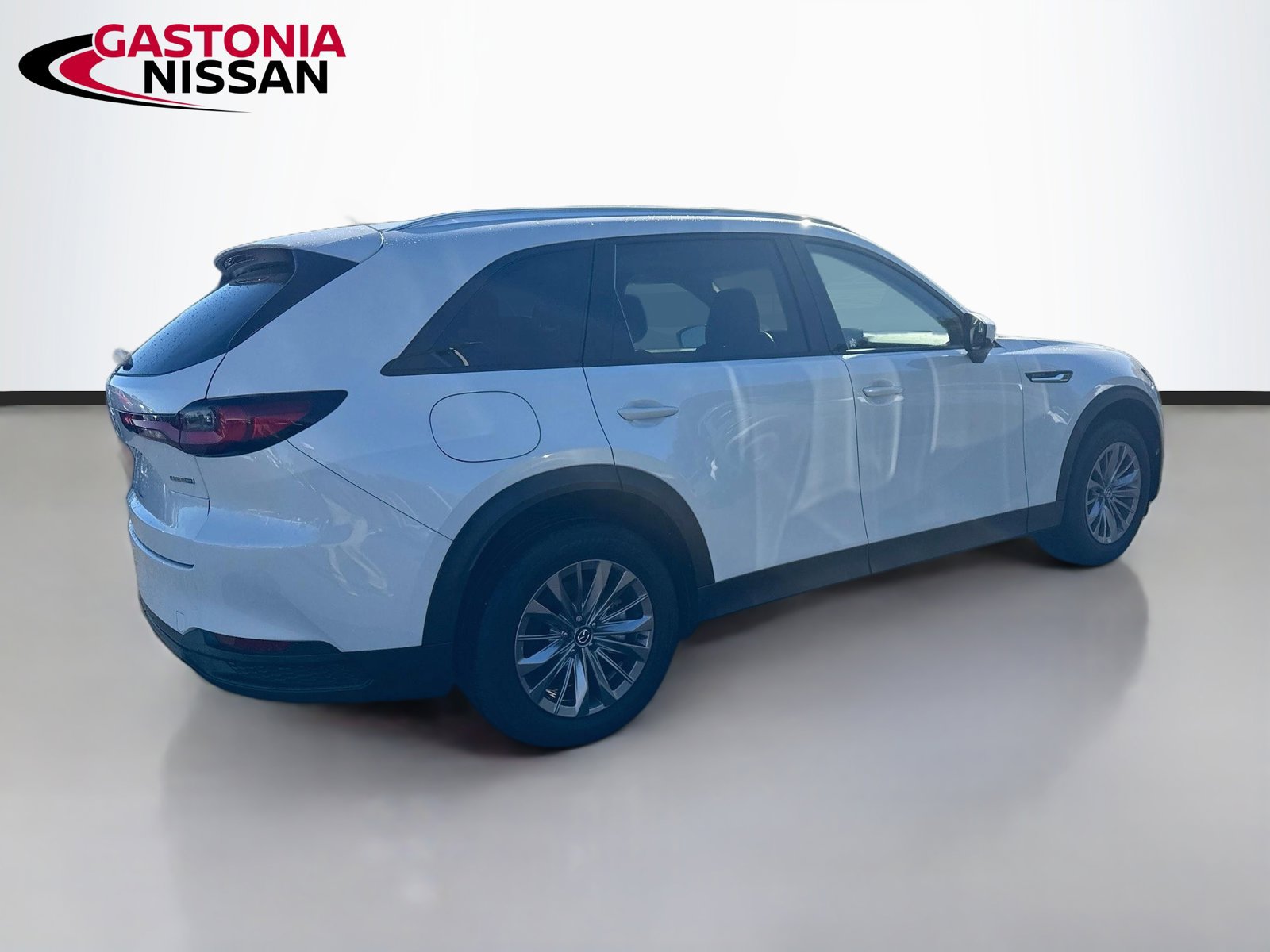 Used 2024 MAZDA CX-90 Plug-In Hybrid w/ Preferred AWD/4WD image 9
