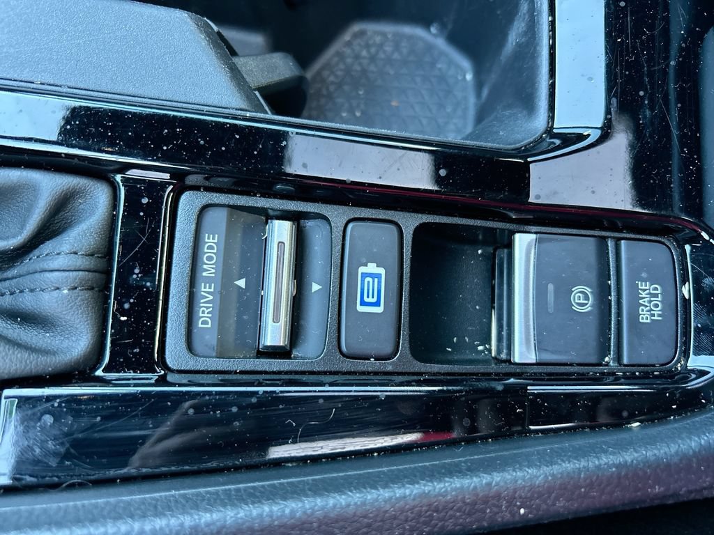 Used 2024 Honda Accord Sport image 32