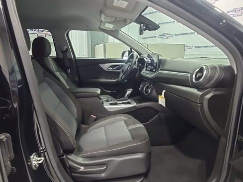 Used 2024 Chevrolet Blazer LT w/ Convenience Package image 29