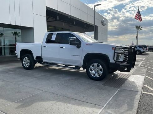 Used 2022 Chevrolet Silverado 2500 LTZ w/ LTZ Plus Package AWD/4WD image 9