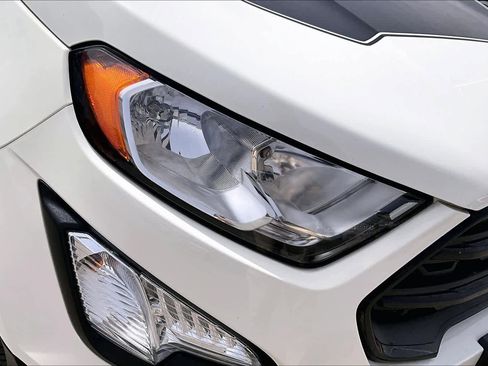 Used 2021 Ford EcoSport S image 26