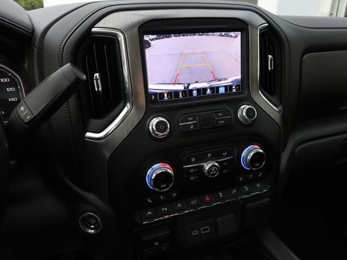 Certified 2020 GMC Sierra 1500 Denali w/ Denali Ultimate Package AWD/4WD image 26