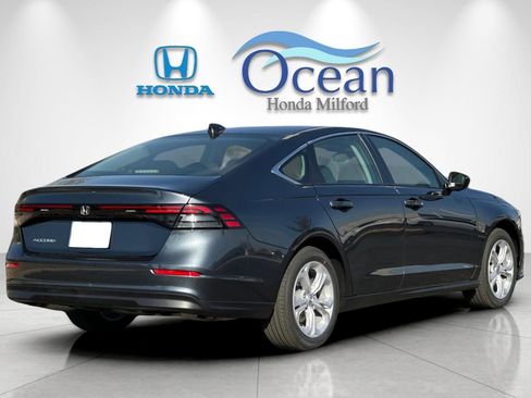New 2026 Honda Accord LX image 5