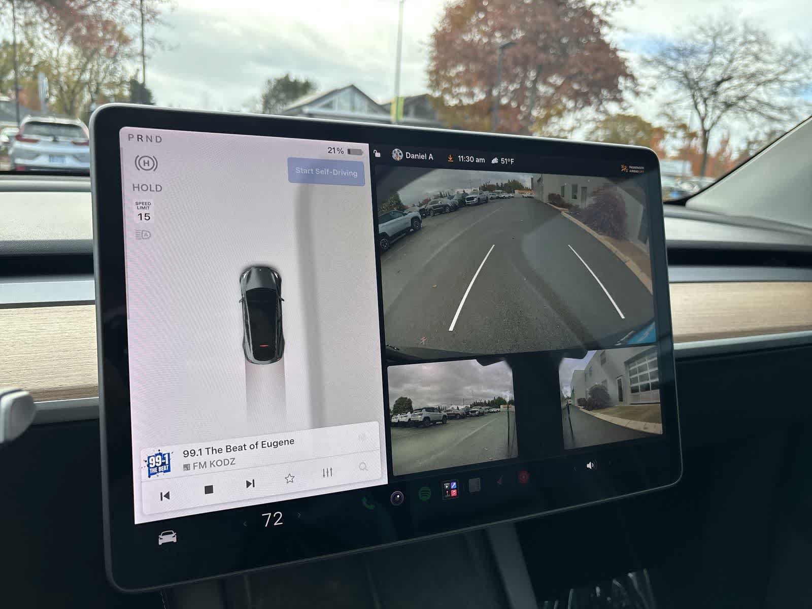 Used 2022 Tesla Model Y Long Range AWD/4WD image 21