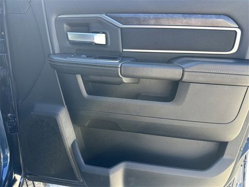 Used 2024 RAM 2500 Big Horn w/ Bed Utility Group image 13