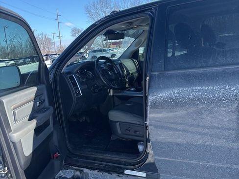 Used 2015 RAM 3500 Big Horn image 12