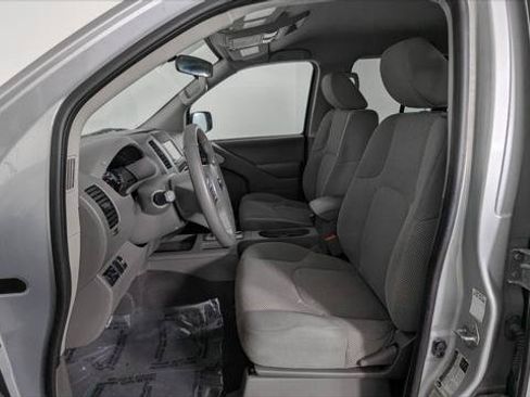 Used 2019 Nissan Frontier SV RWD image 14
