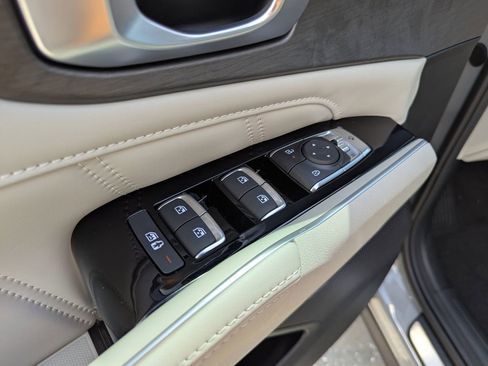 New 2026 Kia Sorento SX image 20