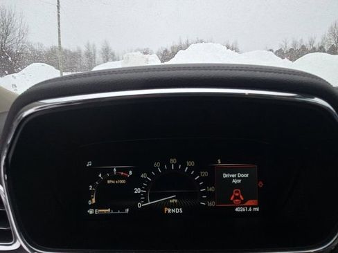 Used 2020 Lincoln Continental Reserve image 24