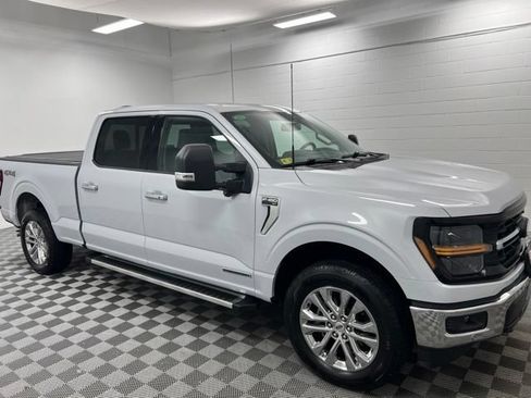 Used 2025 Ford F150 XLT w/ Equipment Group 303A High AWD/4WD image 4