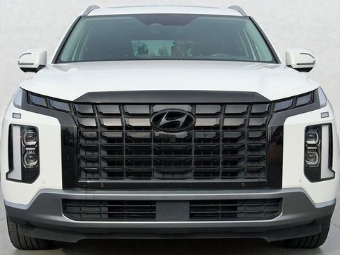 Used 2023 Hyundai Palisade Limited image 7