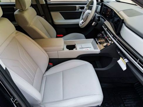 New 2025 Hyundai Santa Fe SEL FWD image 27